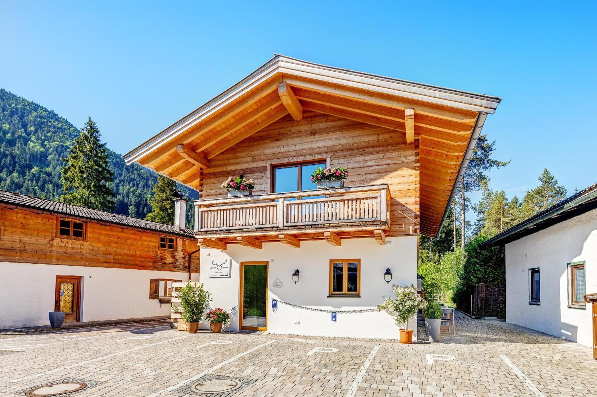 Landhaus Trinis - Kleine Kaffee Tee Theke Mit Kuehlschrank - Parkplatz Rotta Extérieur photo