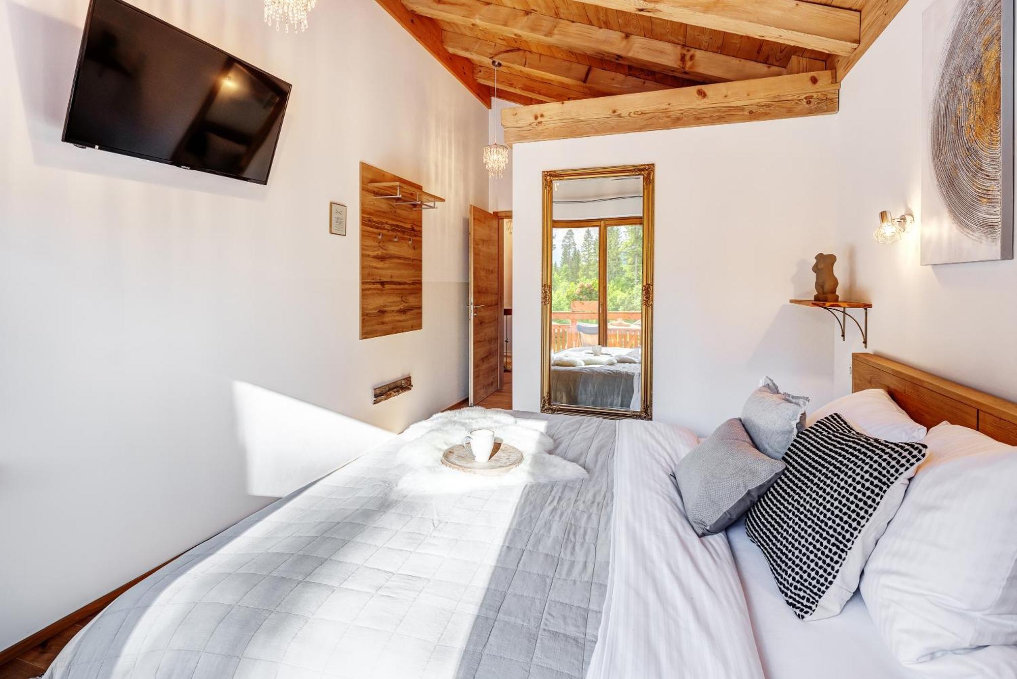 Landhaus Trinis - Kleine Kaffee Tee Theke Mit Kuehlschrank - Parkplatz Rotta Extérieur photo